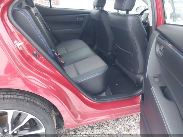 Toyota Corolla Se Image 4