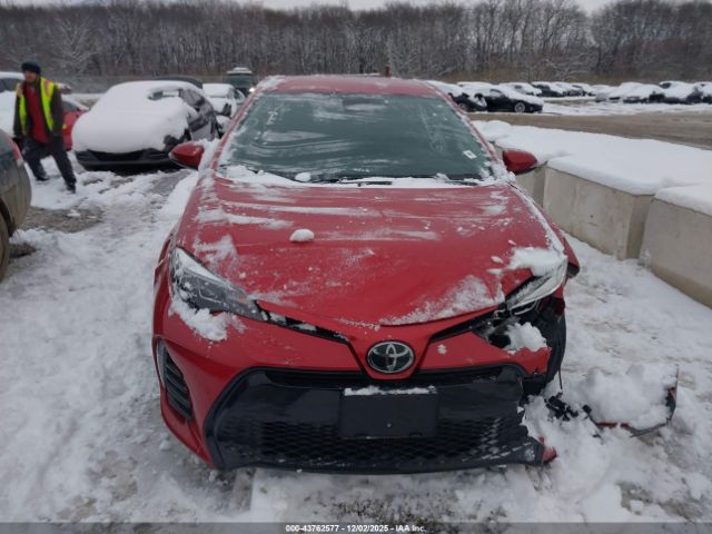 Toyota Corolla Se Image 16