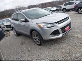  Salvage Ford Escape