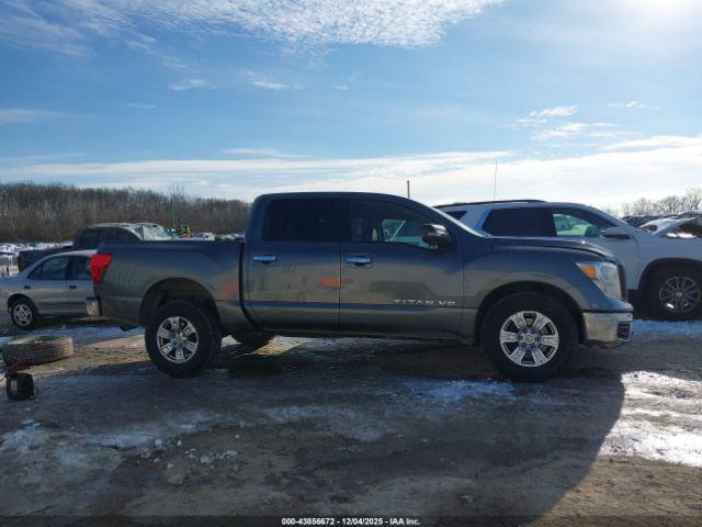 Nissan Titan Sv Image 15