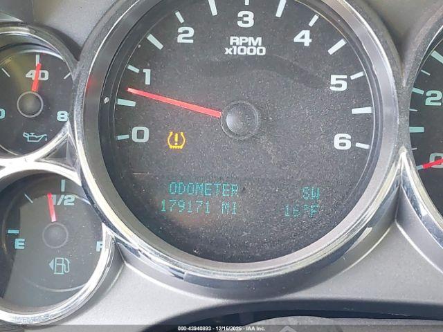 Chevrolet Silverado 1500 Lt Image 11