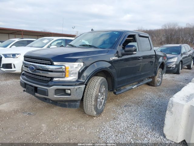 Ford F-150 Lariat Image 3