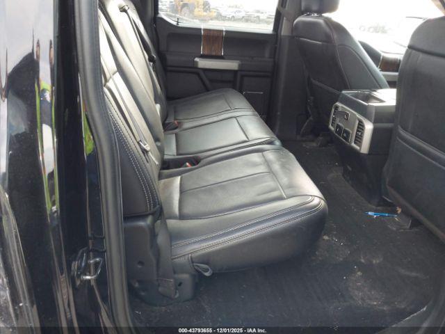 Ford F-150 Lariat Image 16