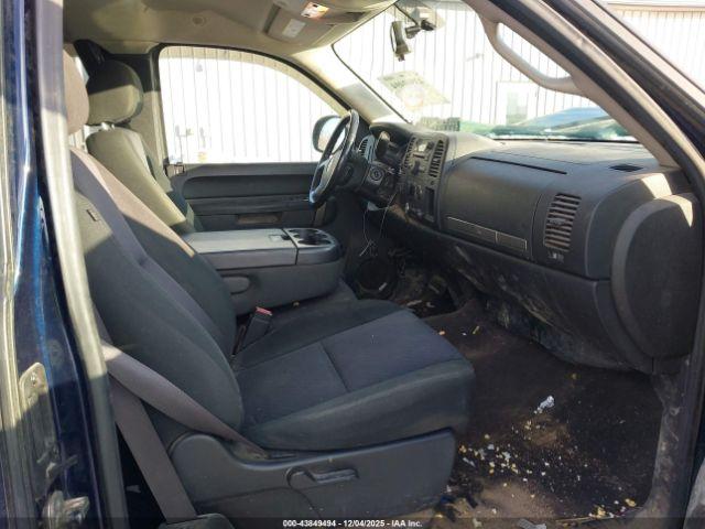 Chevrolet Silverado 1500 Lt Image 7