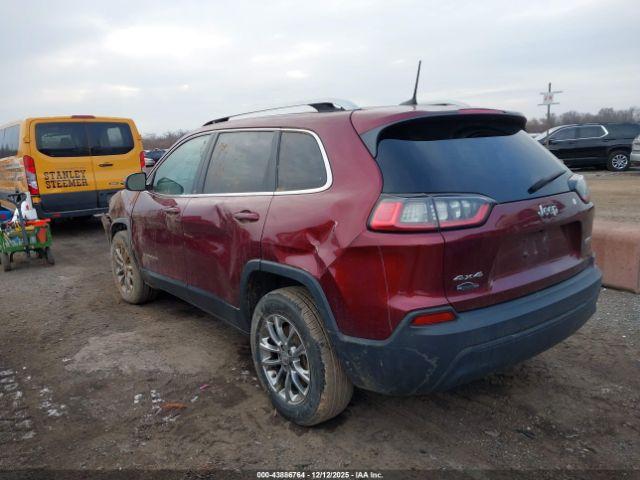 Jeep Cherokee Latitude Plus 4x4 Image 3