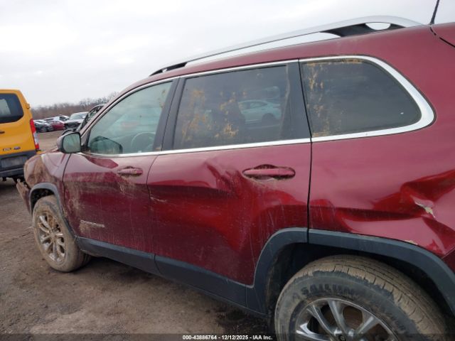 Jeep Cherokee Latitude Plus 4x4 Image 2