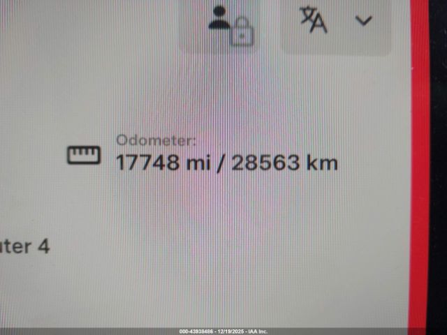 Tesla Model 3 Image 9