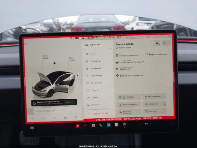 Tesla Model 3 Image 15