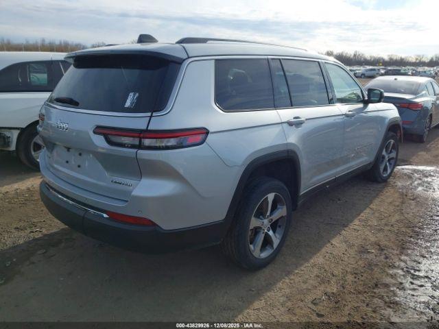 Jeep Grand Cherokee Limited 4x4 Image 14