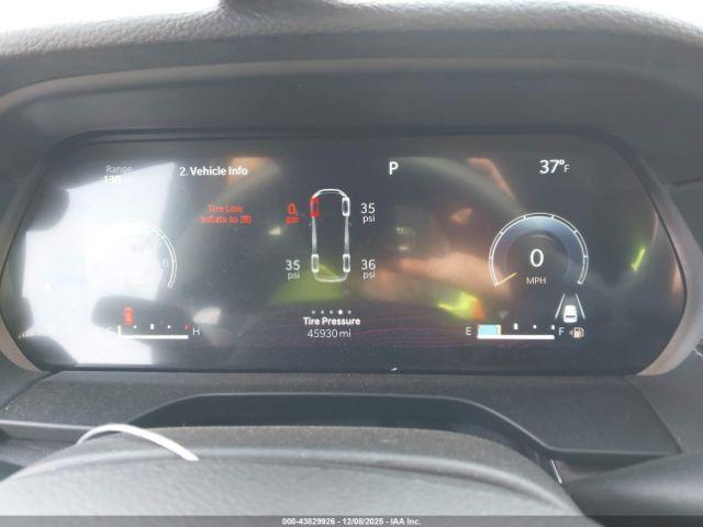 Jeep Grand Cherokee Limited 4x4 Image 4