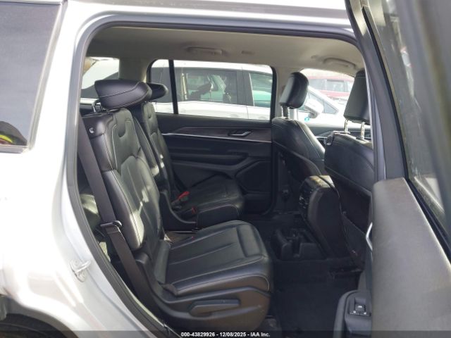 Jeep Grand Cherokee Limited 4x4 Image 7