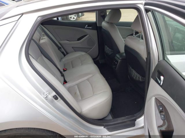 Kia Optima Ex Image 15