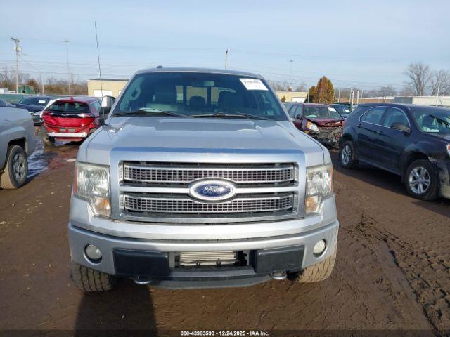 Ford F-150 Platinum Image 12