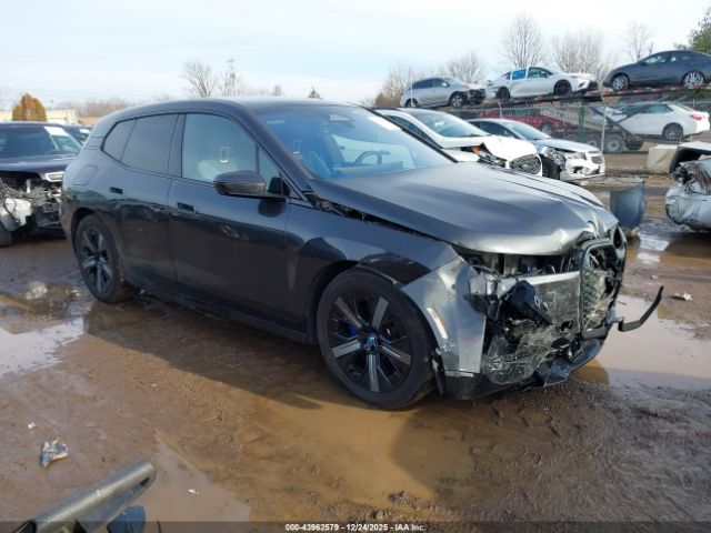 BMW iX Xdrive50 Image 1
