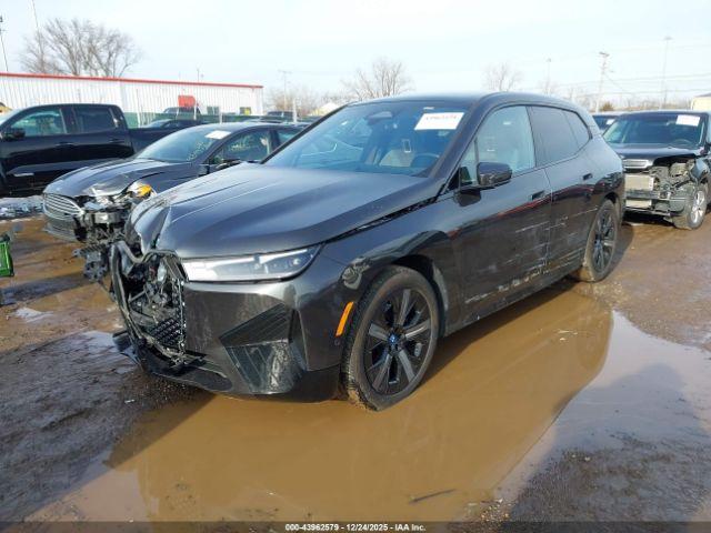 BMW iX Xdrive50 Image 8