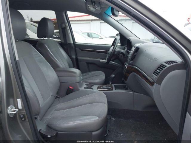 Hyundai SANTA FE Se Image 10