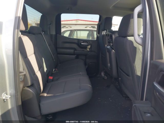 Chevrolet Silverado 1500 4wd  Short Bed Custom Image 11