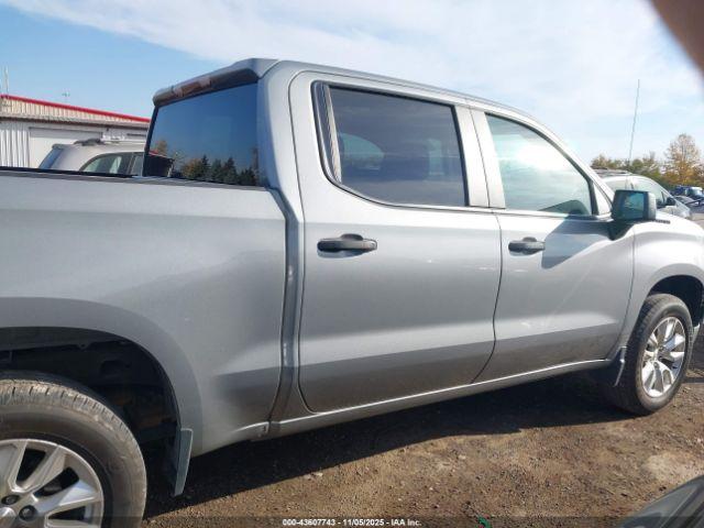 Chevrolet Silverado 1500 4wd  Short Bed Custom Image 15