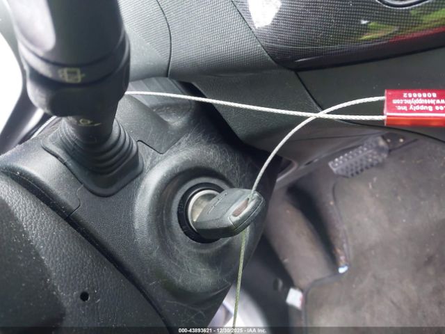 Chevrolet Spark Ls Auto Image 9