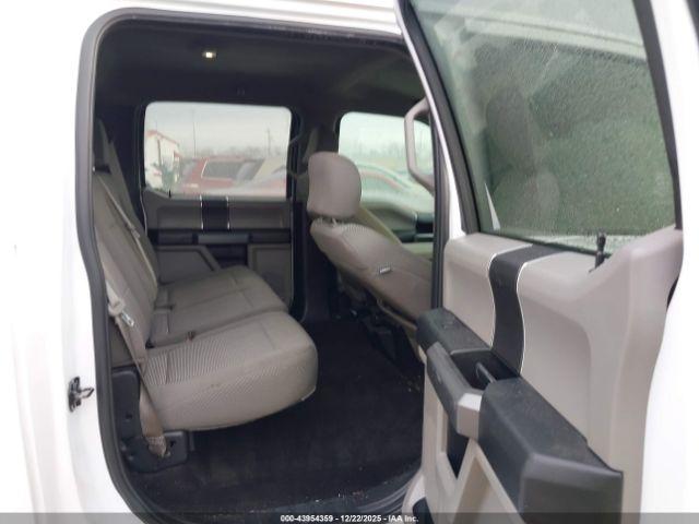 Ford F-150 Xlt Image 13