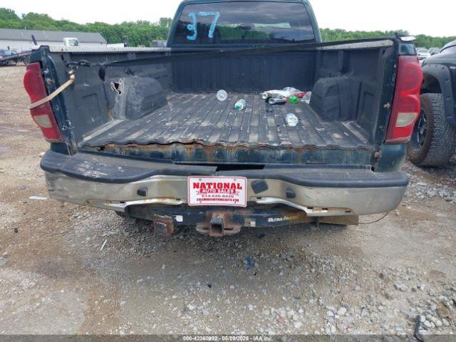 Chevrolet Silverado 2500 Ls Image 2