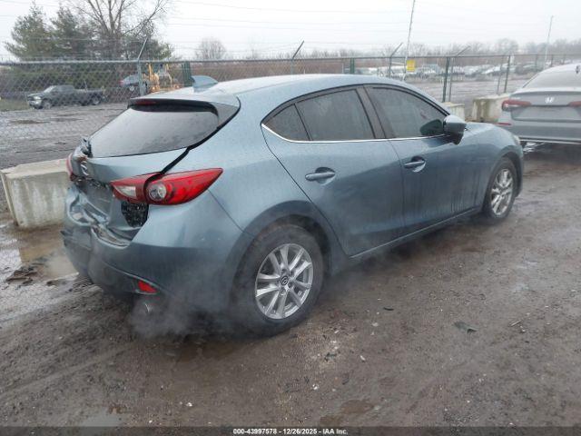 Mazda Mazda3 I Touring Image 6