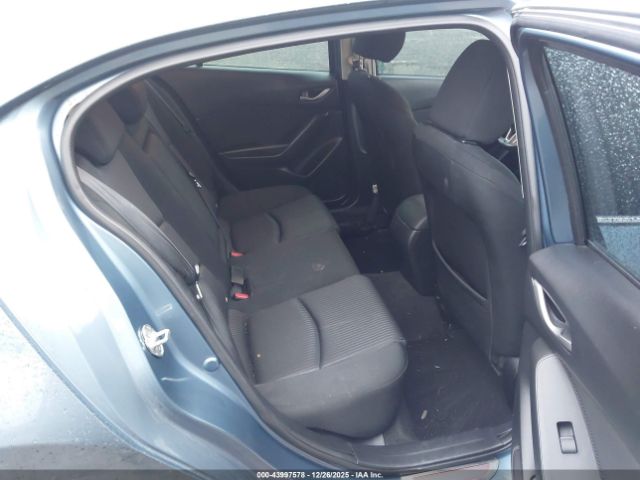 Mazda Mazda3 I Touring Image 16