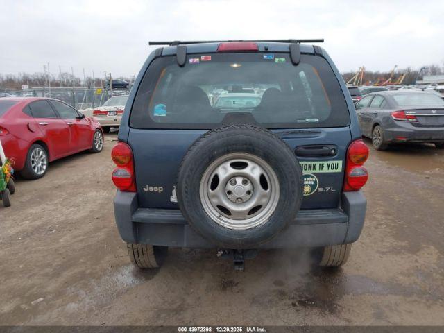 Jeep Liberty Sport Image 7