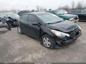  Salvage Kia Forte