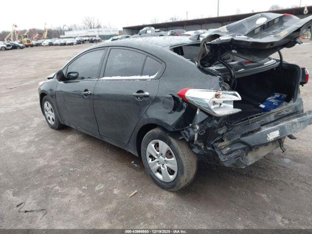 Kia Forte Lx Image 11