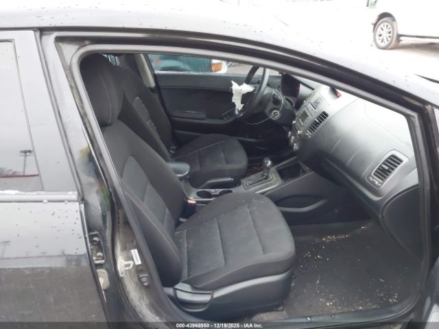 Kia Forte Lx Image 14