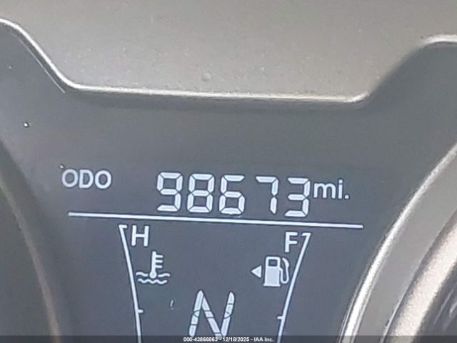 Hyundai VELOSTER Image 13