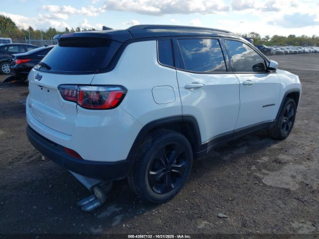 Jeep Compass Altitude 4x4 Image 15