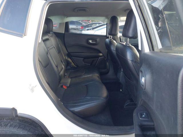 Jeep Compass Altitude 4x4 Image 7