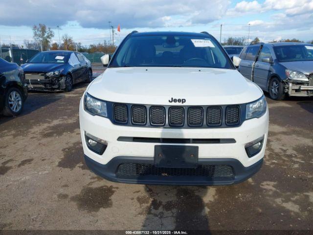 Jeep Compass Altitude 4x4 Image 6