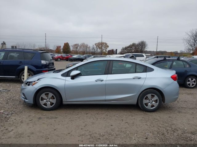 Chevrolet Cruze Ls Auto Image 2