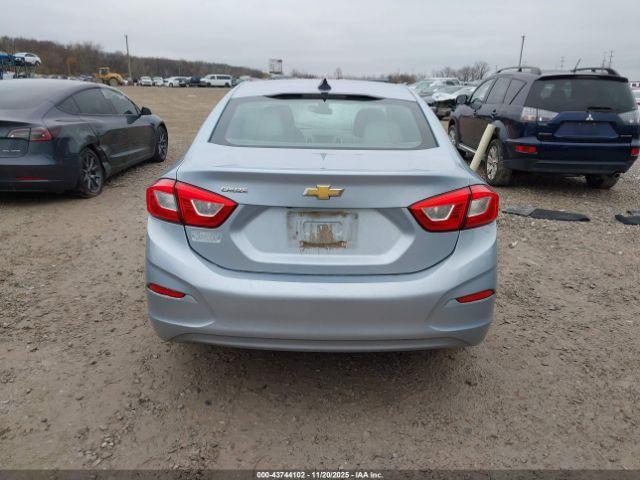 Chevrolet Cruze Ls Auto Image 12