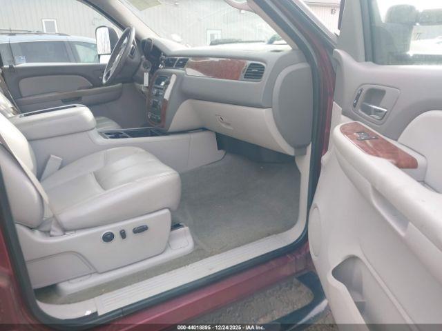 Chevrolet Silverado 2500 Ltz Image 10