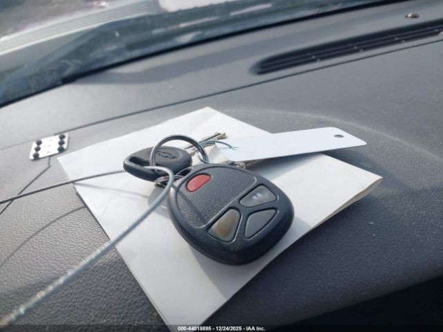 Chevrolet Silverado 2500 Ltz Image 8