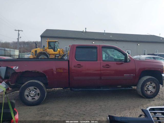 Chevrolet Silverado 2500 Ltz Image 6