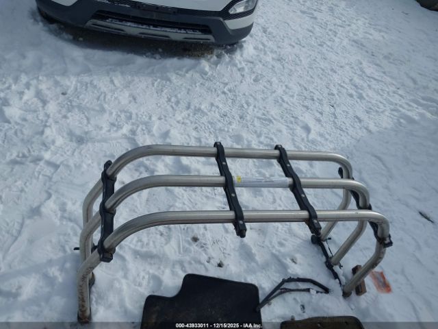 Ford Explorer Image 12