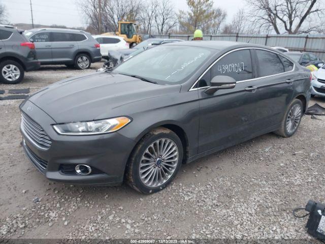 Ford Fusion Titanium Image 10