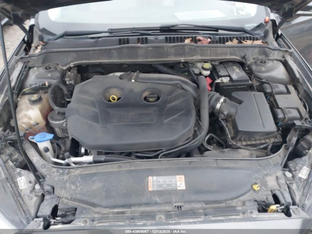 Ford Fusion Titanium Image 6