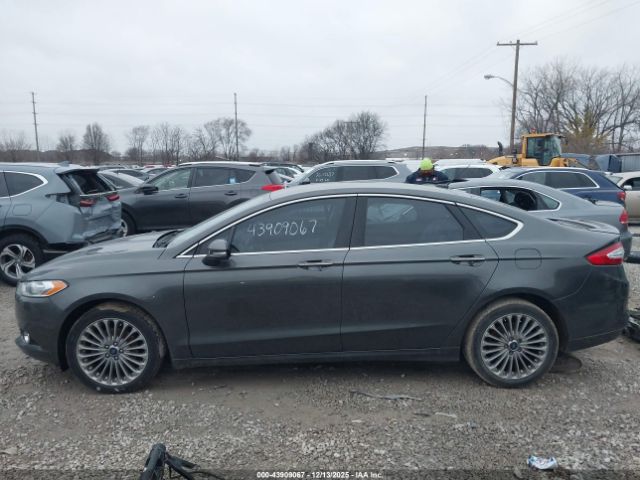 Ford Fusion Titanium Image 4