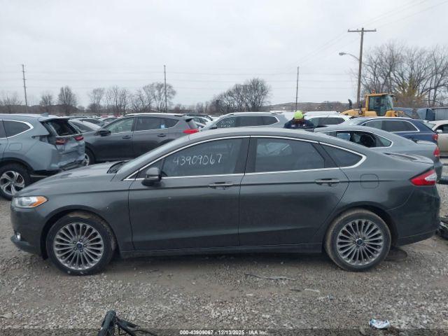 Ford Fusion Titanium Image 4