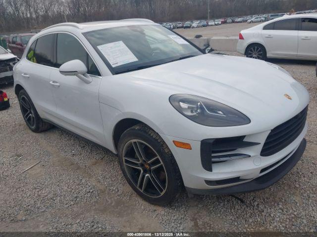  Salvage Porsche Macan