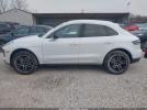Porsche Macan S Image 17