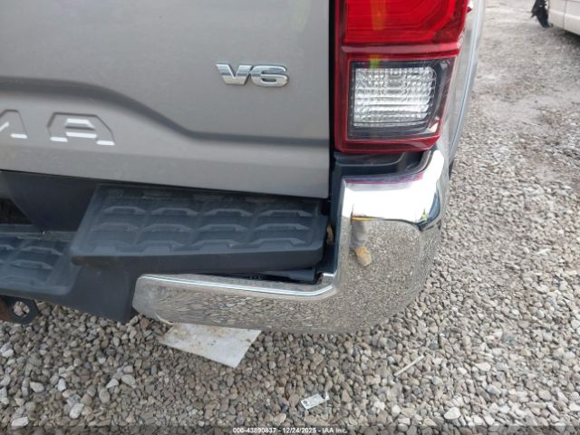 Toyota Tacoma Sr5 V6 Image 14