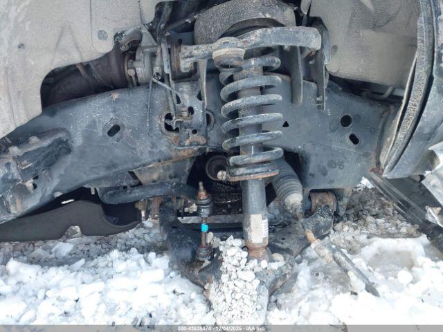 Ford F-150 Platinum Image 18