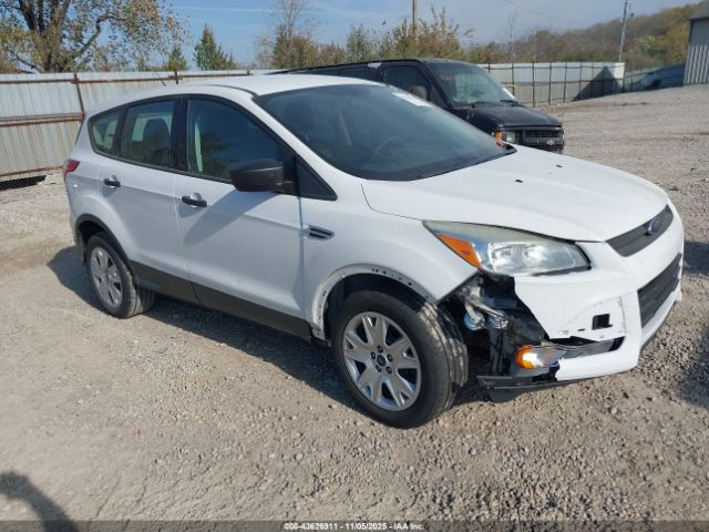Ford Escape S Image 1